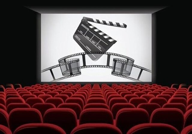 سینما در کماست و با دستگاه زنده مانده سینما در کماست و با دستگاه زنده مانده