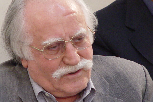 زوایای پنهان زندگی فرشچیان امشب نمایان می شود