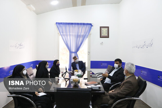 تشرف روزانه ۵۰۰ هزار زائر به حرم مطهر رضوی