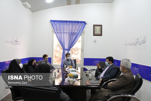 آخرین وضعیت پردیس تئاتر، تئاتر شهر و گذر گلستان؟/ استقبال از بهار از شکل جشنوارهای خارج شود