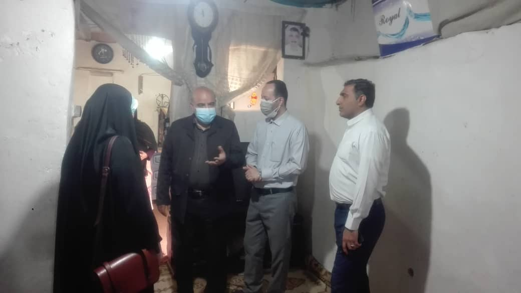 روایت شاکری از بازدیدش از روستای لهک اسلامشهر و قول پیگیری ساخت مسکن