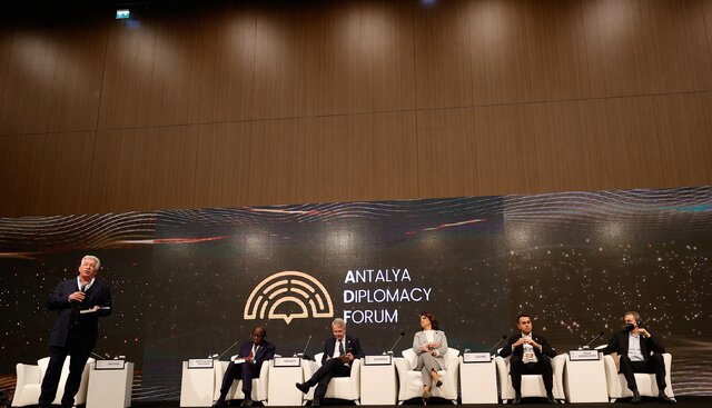 دومین مجمع دیپلماسی آنتالیا
