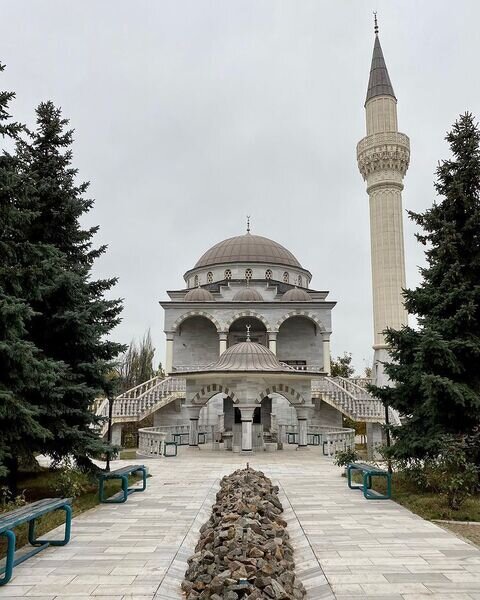 بمباران مسجد سلطان سلیمان در ماریوپل از سوی روسیه