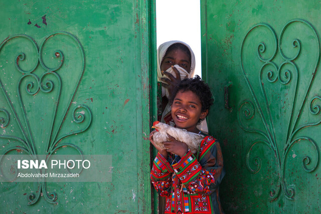 سجلی برای بیهویتها ...