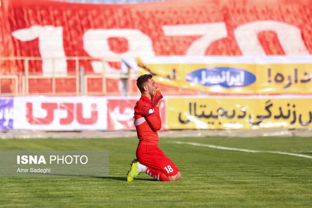 باختهای تراکتور و فجر در قرن جدید متوقف میشود؟