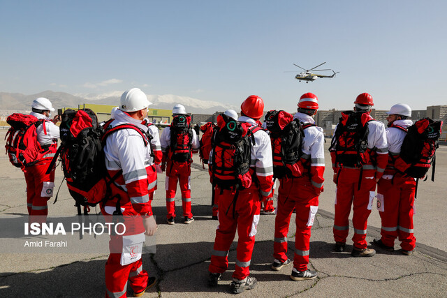 عکس تزیینی است زلزله ۵.۵ ریشتری در سیستان و بلوچستان/ اعزام تیمهای ارزیاب هلال احمر