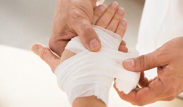 ترمیم زخمهای پوستی با یک زخم پوش دو لایه