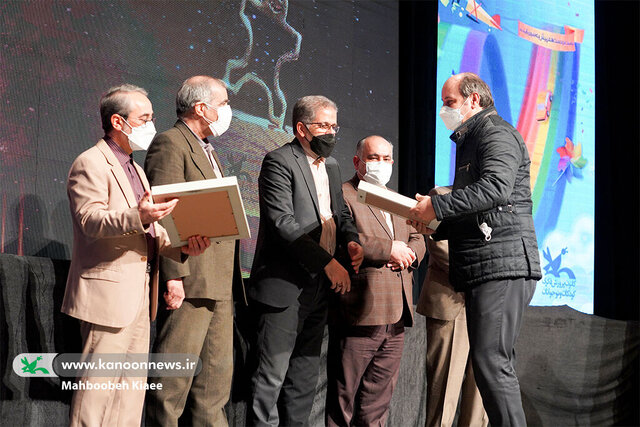 تاکید بر نقش اسباببازی در دنیای امروز