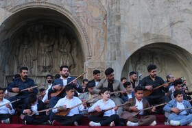 نوروز در مسیر گردشگری تاریخ و تمدن ایران - کرمانشاه