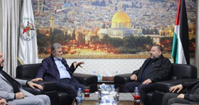 دیدار هیئتی از جنبش حماس با دبیرکل جهاد اسلامی