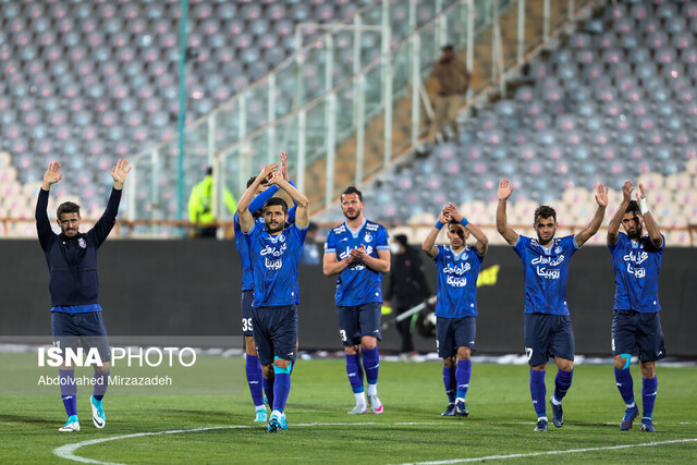 رونمایی از استقلال 1401 مقابل پیکان