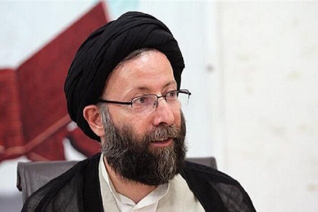مرحوم حجتالاسلام شفیعی مشاوری امین برای دانشجویان بود