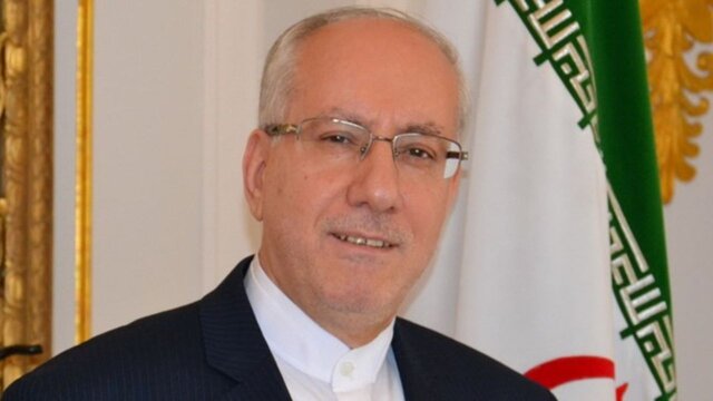 پیشنهاد سفیر ایران در ایتالیا به هموطنان مقیم این کشور پیشنهاد سفیر ایران در ایتالیا به هموطنان مقیم این کشور