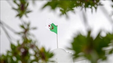 الجزایر سفیر خود را از اسپانیا فراخواند الجزایر سفیر خود را از اسپانیا فراخواند