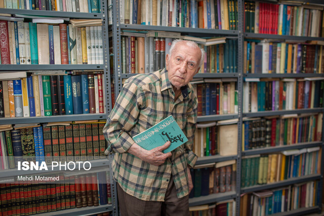 در وصف قاسم انصاری که از دنیا رفت