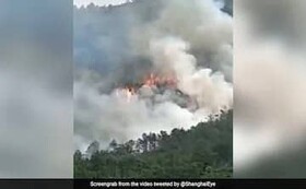 آتش‌سوزی جنگل در اثر سقوط هواپیمای چین