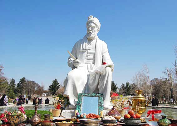 آیا فردوسی زنستیز است؟ آیا فردوسی زنستیز است؟