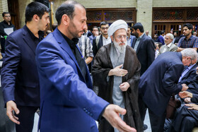 حجت الاسلام و المسلمین محمدی ری شهری در قاب تصویر