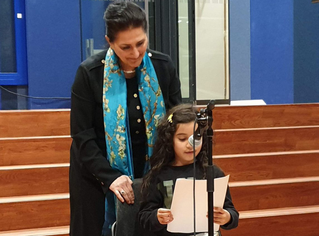 نظامی و مولانا در هلند به گوشها رسیدند