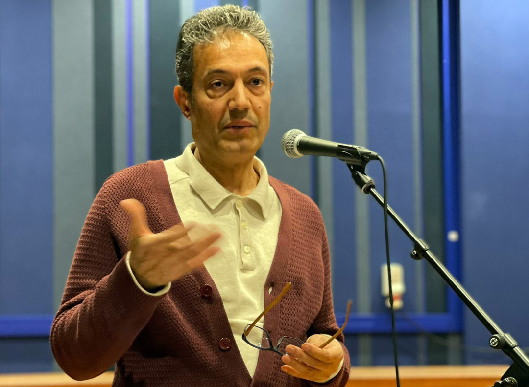 نظامی و مولانا در هلند به گوشها رسیدند