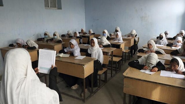 واکنش‌ها به عدم بازگشایی دبیرستان‌های دخترانه از سوی طالبان