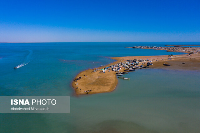 عکاس: عبدالواحد میرزازاده فرصتهای پنهان در دریا؛ ظرفیت بهرهبرداری اصولی از ۵۸۰۰ کیلومتر خط ساحلی
