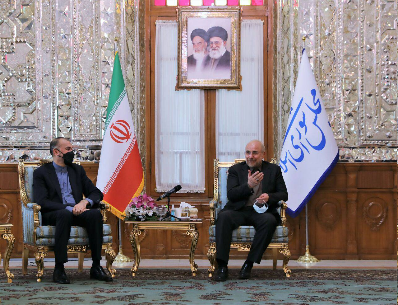 دیدار وزیر، معاونان و مدیران ارشد وزارت خارجه با قالیباف