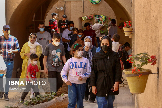 روزانه ۷۰ رفتگر زیر پای مسافران نوروزی یزد را رفت و روب کردند