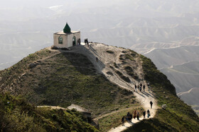 «مقبره خالد نبی» در تعطیلات نوروزی