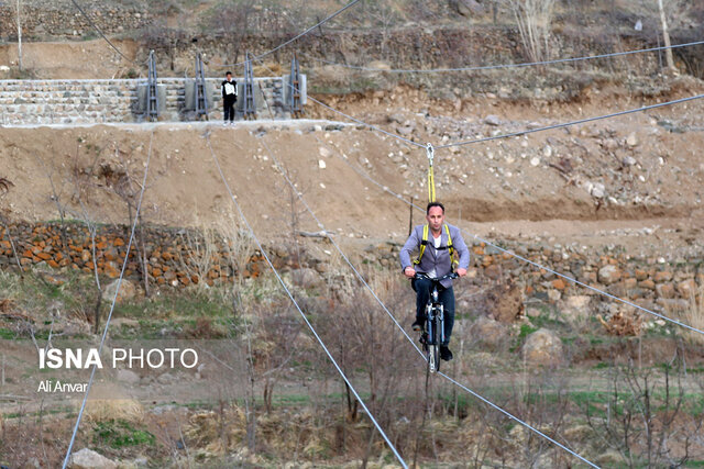 آئین افتتاح دوچرخه هوایی در مجموعه هیرلند