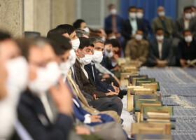 مراسم تلاوت و انس با قرآن کریم در حسینیه امام خمینی (ره) 13