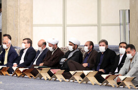 مراسم تلاوت و انس با قرآن کریم در حسینیه امام خمینی (ره) 33