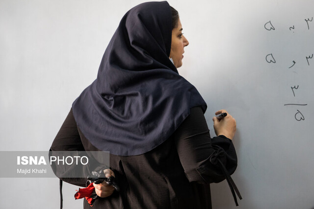 عکس از آرشیو "حق شیردهی" و "اتاق مادر و کودک" در آموزش و پرورش فراموش شده است