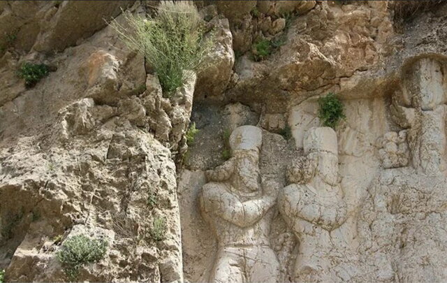 تعرض به سنگنگاره ساسانی به خاطر گنج!