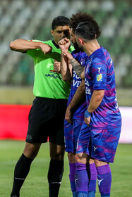 هفته بیست و چهارم لیگ برتر فوتبال؛ پرسپولیس - هوادار 13