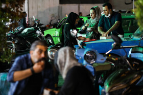 حوالی افطار در میدان تجریش 29