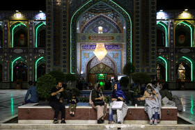 حوالی افطار در میدان تجریش 17