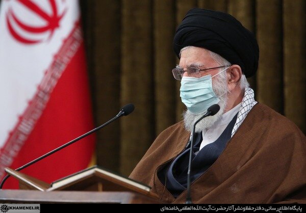 جوان‌ها وارد عرصه‌ی قرآن‌خوانی، بخصوص حفظ قرآن بشوند