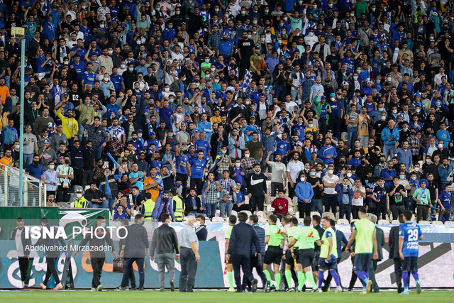 استقلالیها امان داوری را بریدند!