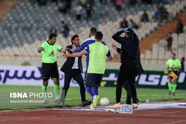 کارشناسی داوری دیدار استقلال و پیکان