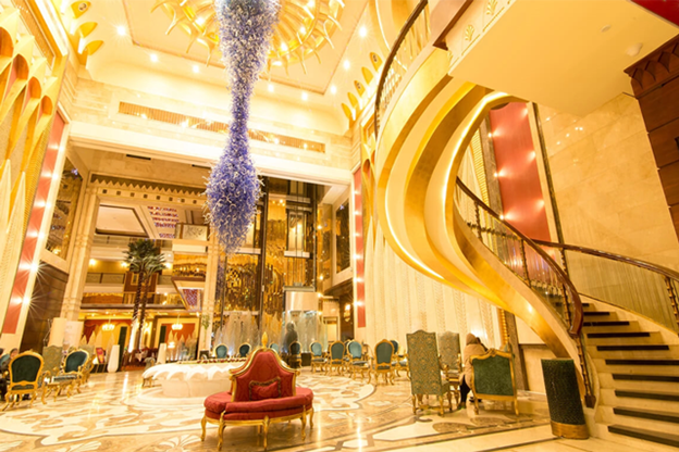 تخفیفهای ویژه بهاری برای رزرو هتل مشهد