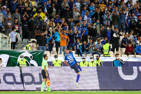 هفته بیست و چهارم لیگ برتر فوتبال؛ استقلال - پیکان