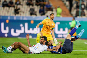 هفته بیست و چهارم لیگ برتر فوتبال؛ استقلال - پیکان