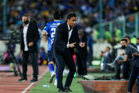 هفته بیست و چهارم لیگ برتر فوتبال؛ استقلال - پیکان