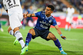 هفته بیست و چهارم لیگ برتر فوتبال؛ استقلال - پیکان