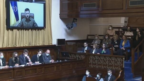 زلنسکی: روسیه از "گرسنگی" به عنوان سلاح استفاده میکند زلنسکی: روسیه از "گرسنگی" به عنوان سلاح استفاده میکند