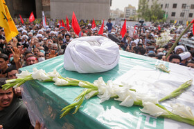 مراسم تشییع شهید حجتالاسلام محمد اصلانی در حرم مطهر رضوی 6