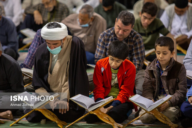 برپایی کرسیهای تفسیر قرآن در مساجد و فضای مجازی