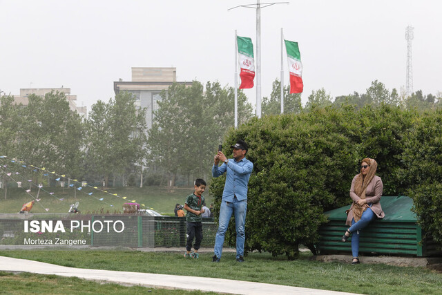 افزایش سرعت وزش باد در تهران/ بارش‌های رگباری از سه‌شنبه