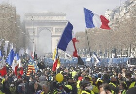 تظاهرات در پاریس در آستانه انتخابات ریاست جمهوری فرانسه